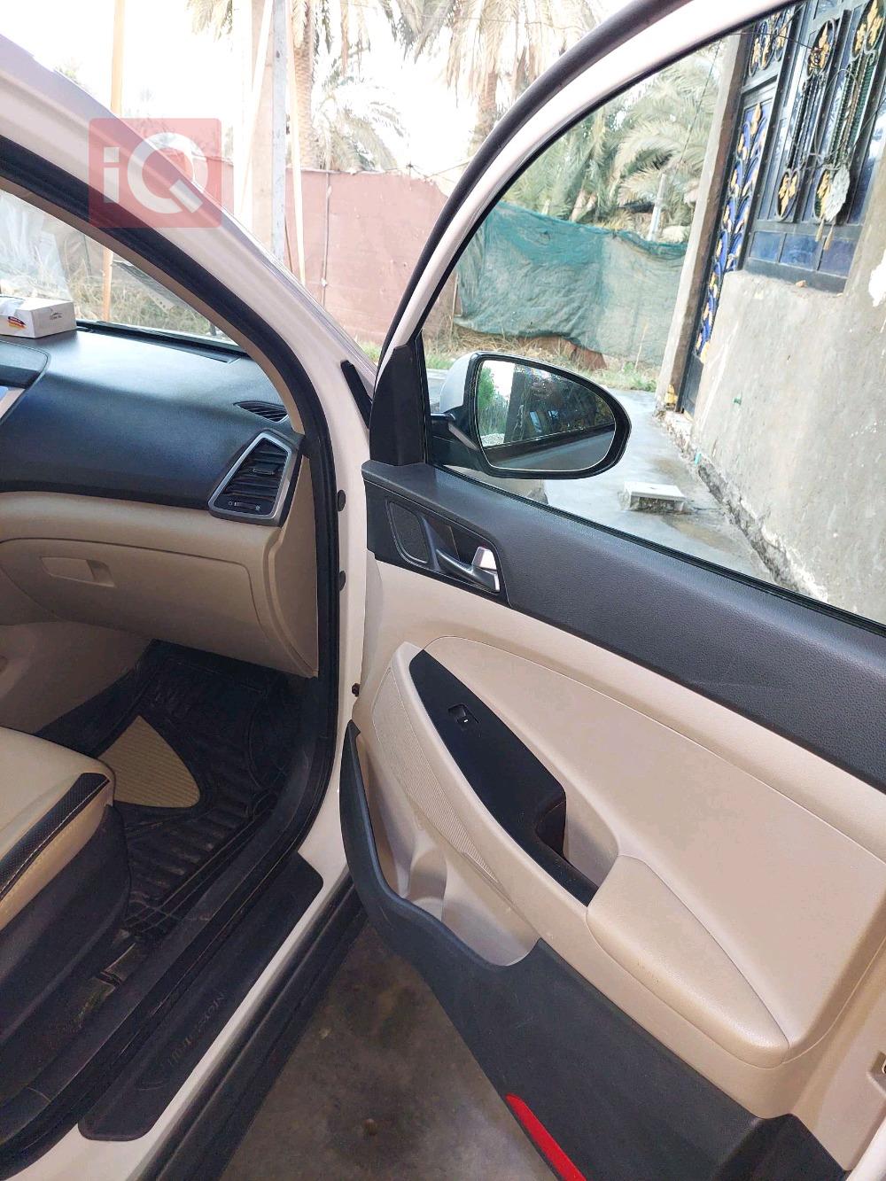 هیوندای تۆکسۆن